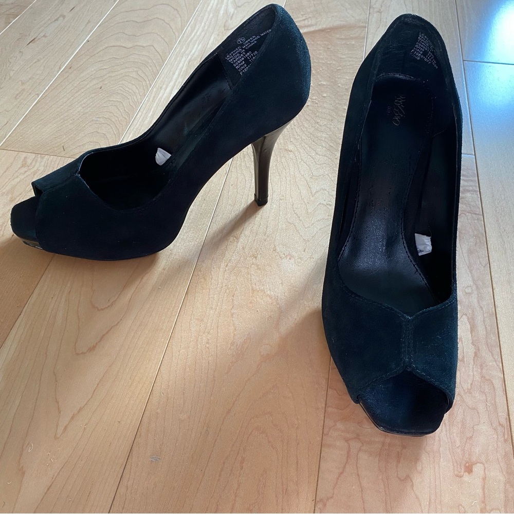 Black Suede Heels with Peep-Toe Design